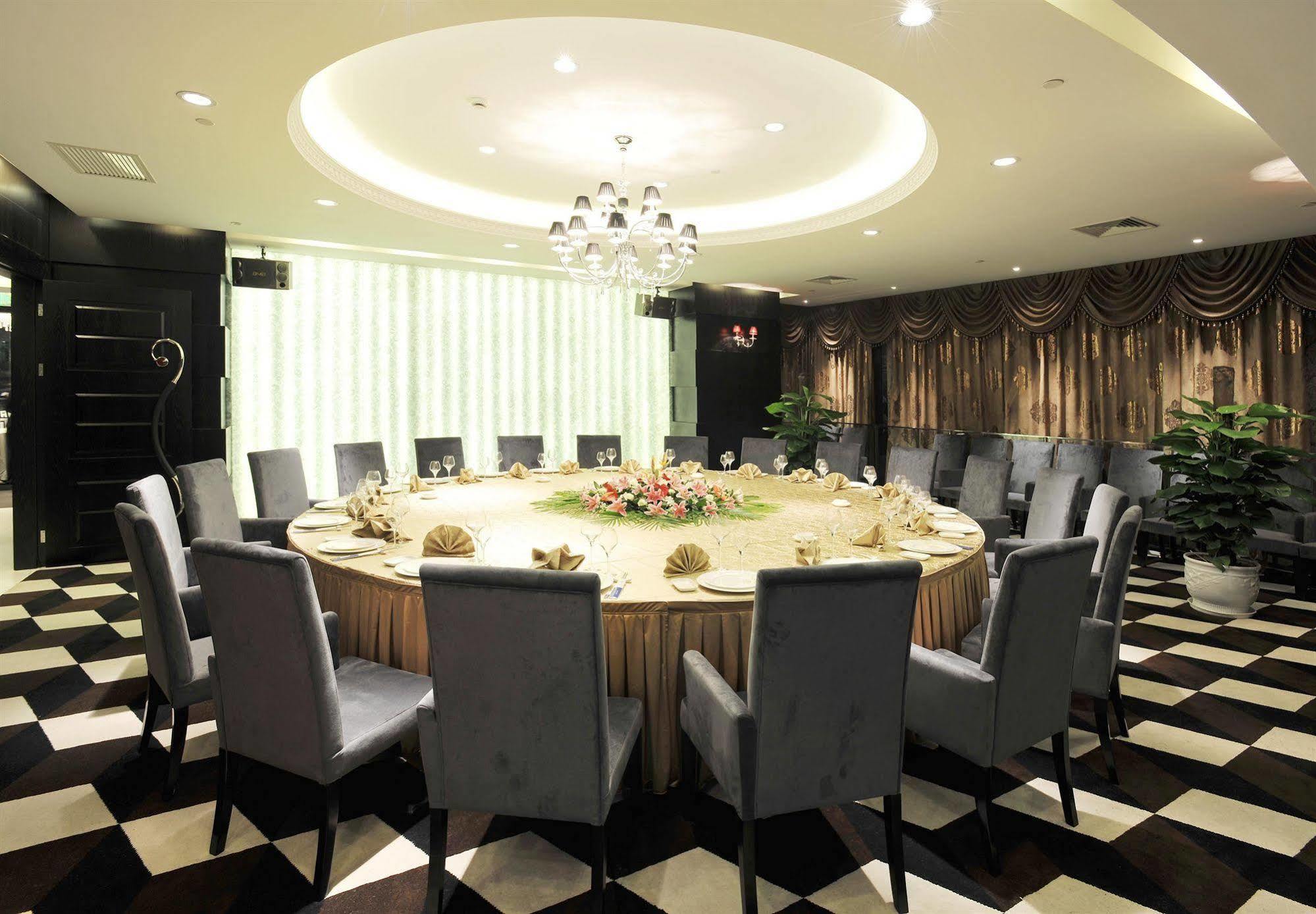 Tianping Hotel שנגחאי מראה חיצוני תמונה